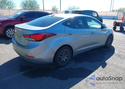 2016 Hyundai Elantra Se z USA, uszkodzony, nr VIN 5NPDH4AE0GH658216